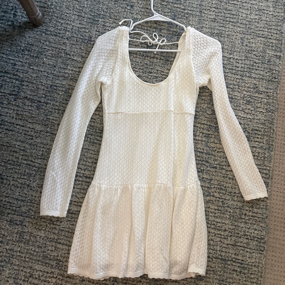 Hollister Cream Long Sleeve Lace Scoop Neck Fit-and-Flare Dress